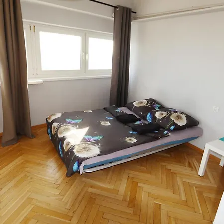 Fantastic-inn - Ch35 * Warschau
