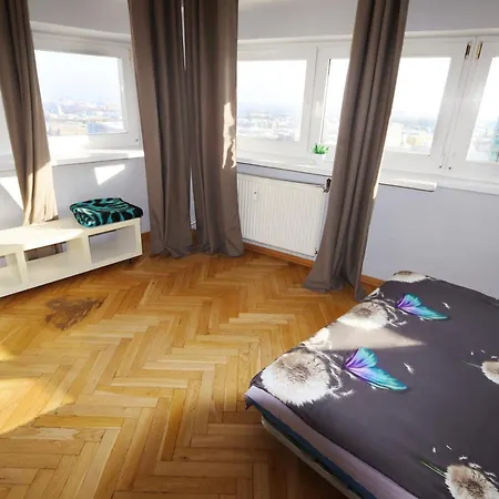 Fantastic-inn - Ch35 Varsó