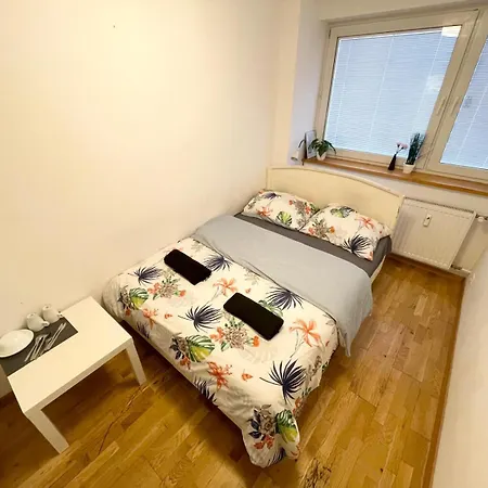 Fantastic-inn - Ch35 Apartman Varsó